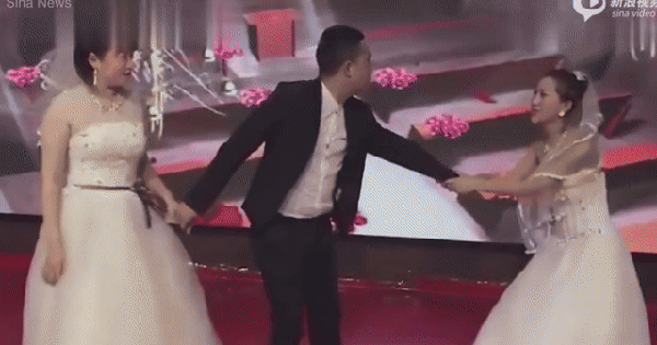 Bạn gái cũ lao thẳng vào đám cưới, quỳ gối cầu xin chú rể quay lại avatar1742823856836 1742823857101948659161gifpng