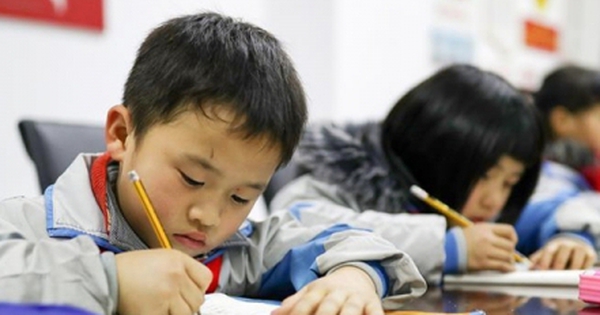 Nhiều nơi ở Trung Quốc thí điểm “ngắt” bài tập để đảm bảo giấc ngủ cho học sinh avatar1742980021826 1742980022190999280113 0 89 276 530 crop 17429800514911806903277jpg