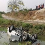 Lái ô tô đi đón vợ ở sân bay, chồng gây ra vụ tai nạn kinh hoàng, 1 chi tiết ở hiện trường hé lộ lý do avatar1743064903125 17430649033921620649918 0 38 392 665 crop 1743064922530529796067jpg