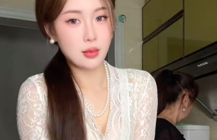 Đang nhảy sexy hút hồn fan thì bị mẹ "gank", cô gái "quay xe" phút chốc avatar1743070111108 1743070112255847690099png