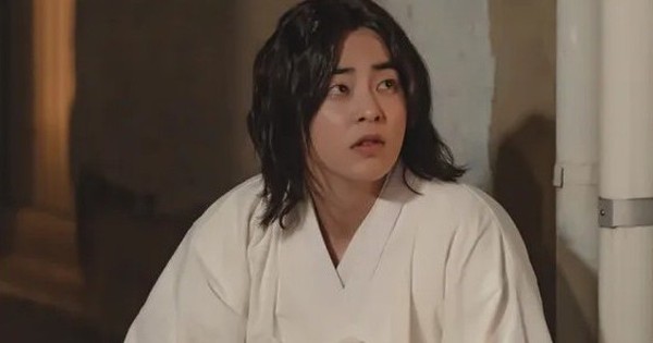 Mỹ nam Hàn Quốc bị ghét nhất hiện tại: Tóc tai makeup như bà thím, vô dụng đến bực cả mình avatar1743309243217 17433092440741047473314 0 5 295 569 crop 1743309335039728001810jpg