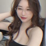 Nữ streamer xinh đẹp "khốn đốn" với "trò đùa" dai dẳng của fan, từng phản ứng gắt nhưng vô ích avatar1743392782309 1743392782765223273823jpg