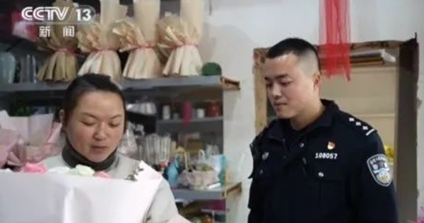 Nhận 185 triệu đồng khách chuyển khoản, tài khoản của người phụ nữ đột nhiên bị đóng băng, cảnh sát khẳng định: “Chị vừa tiếp tay cho tội phạm” avatar1743397229800 1743397230250712732723 0 29 414 691 crop 17433972502131216767271png