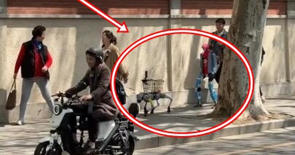 Xôn xao đoạn clip 12 giây quay cảnh đường phố chứng minh Thượng Hải rõ ràng thuộc về thế kỷ khác avatar1743730275414 1743730275664617776754 338 0 591 405 crop 1743730361638258617907jpg