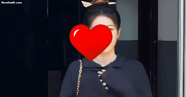 Nhìn rất Kim Seon Ho nhưng lại là Bạch Lộc: Ngoan xinh yêu hết phần thiên hạ, netizen "xỉu up xỉu down" avatar1744037000687 17440370013291306634731 0 0 418 798 crop 1744037065033356652047gifpng