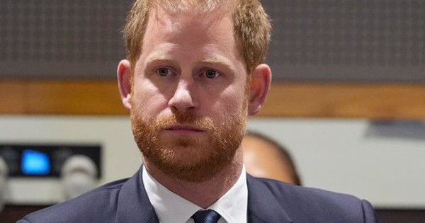 Harry “rối bời” và khao khát sống tách biệt Meghan: “Anh ấy chỉ muốn được là chính mình” avatar1744205248778 17442052490042049602248 0 78 315 582 crop 174420527912785659196jpg