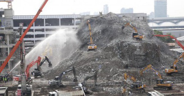 Thái Lan: Ánh đèn pin điện thoại cầu cứu dưới đống đổ nát của tòa nhà 30 tầng? avatar1744454383063 17444543832621021835619 0 38 315 542 crop 17444544015082033703865jpg