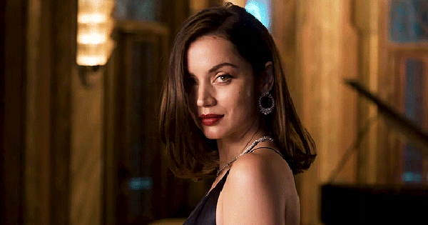 5 mỹ nhân sở hữu ánh nhìn khiến người xem "nghẹt thở", cả thế giới phải nghiêng mình avatar1744476751334 17444767520411376239014 21 0 304 540 crop 174447686253819070712gifpng