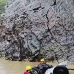 Ô tô mất lái lao xuống sông, 5 người tử vong avatar1744511135570 1744511135721243786371 0 25 315 529 crop 17445111579241816944505jpg