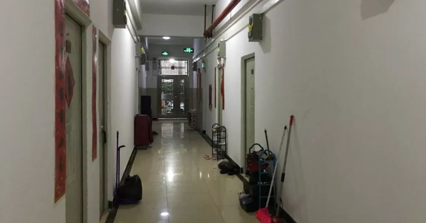 Lắp đặt tủ giày ở hành lang chung cư, người đàn ông bị hàng xóm kiện ra tòa: Anh phải tháo dỡ ngay lập tức! avatar1744617832972 17446178333802055607844png