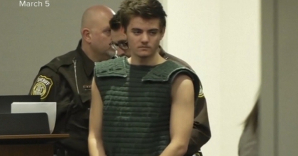 Bắt giữ thiếu niên có âm mưu sát hại ông Trump avatar1744621136831 17446211372171416171316 0 33 266 458 crop 1744621155262114405738jpg