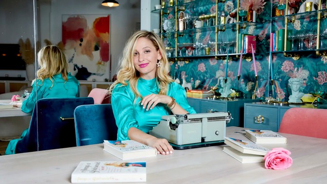 U40 ung dung kiếm 160 triệu/tháng từ 4 nguồn thu nhập thụ động, người phụ nữ mách bí quyết làm việc tại nhà, chỉ tốn vài tiếng mỗi tuần- Ảnh 1.