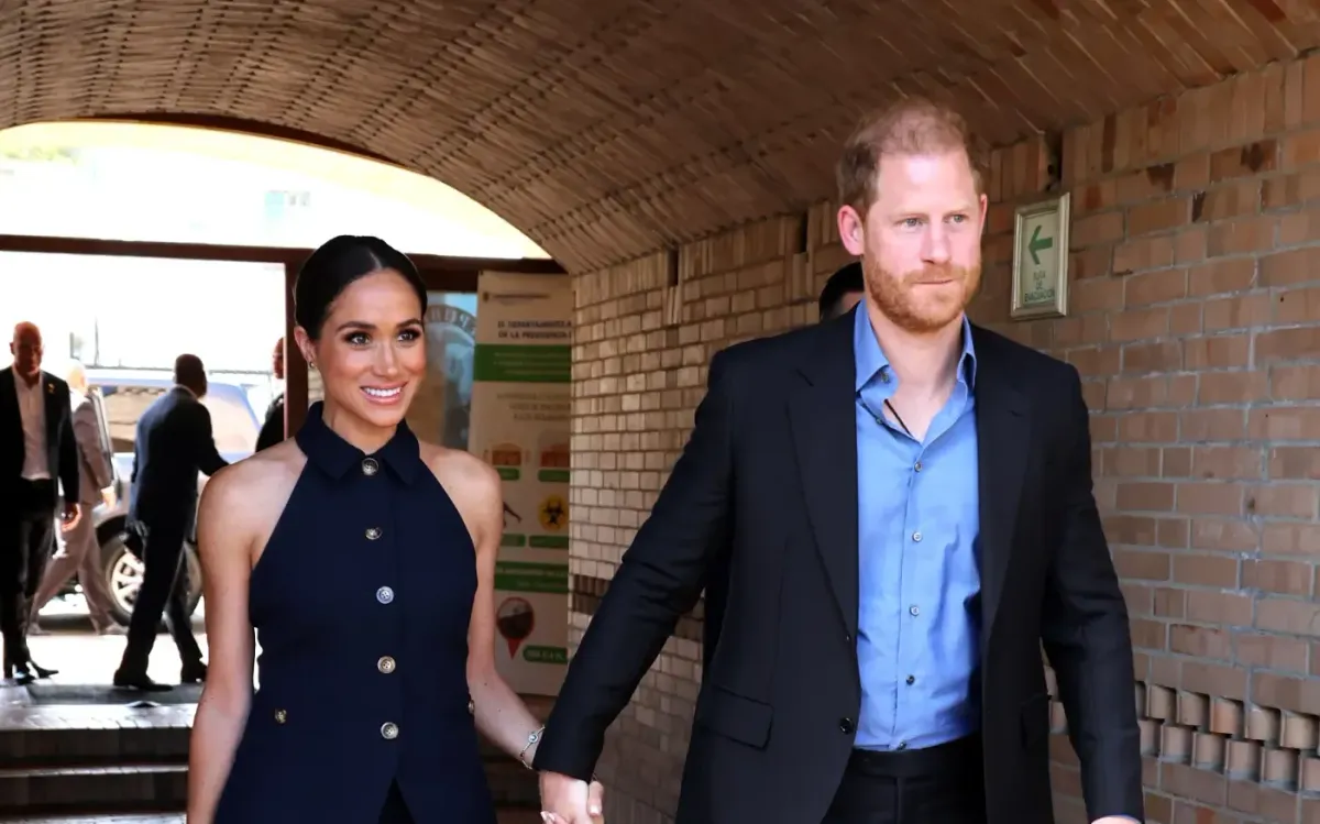 Hoàng tử Harry tiếp tục xa cách Vua Charles- Ảnh 1.