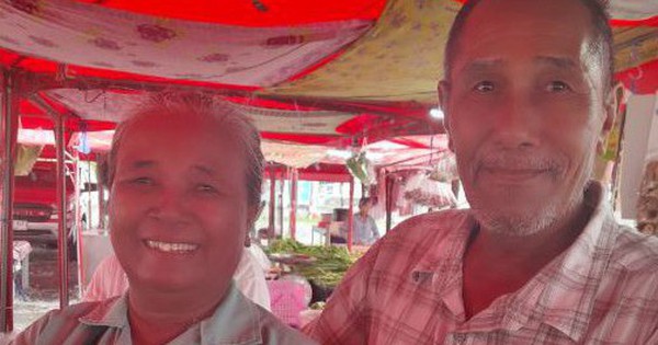 Người phụ nữ bán rau ở chợ bất ngờ trúng độc đắc 9,3 tỷ đồng avatar1745108318535 1745108319739725684904 0 52 315 556 crop 17451083378601229488307jpg