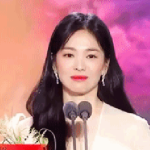 3 "nữ hoàng đẫm lệ" xuất sắc nhất phim Hàn Quốc mọi thời đại: Song Hye Kyo vẫn thua 1 đại mỹ nhân avatar1745461894690 17454618951651993927453 8 24 209 408 crop 17454620964381494479201gifpng