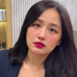 Hoa hậu nổi tiếng cả nước, 37 tuổi chưa lấy chồng: Giàu đến mức "ngột ngạt", vừa nói thẳng 1 điều avatar1745997425322 17459974262101169710257 17 0 239 424 crop 1745997493017582393810png