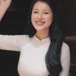 Cô giáo hot girl rạng rỡ trong tà áo dài mừng Đại lễ 30/4 avatar1746012304119 1746012305169334977208jpeg