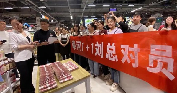 Đầu tư vàng lời 35 tỷ, ông chủ siêu thị lập tức chia toàn bộ cho nhân viên vì lời "nói dối" năm xưa avatar1746104674991 1746104675282383980245jpg