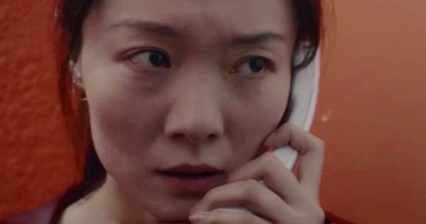 Thấy chủ nhà thường xuyên nghe điện thoại, cô giúp việc nhanh chóng báo cảnh sát: Vụ lừa đảo 12 tỷ đồng bị chặn đứng ngoạn mục avatar1746368408846 1746368409249338237130png