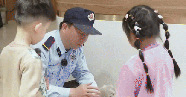 Cặp sinh đôi nhà Khắc Việt bất ngờ bị góp ý vì nói chuyện trống không avatar1746435050307 1746435050932736105050 15 166 266 646 crop 1746435158686896011362png