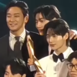 Khung hình hỗn loạn nhất Baeksang 2025: 3 cực phẩm visual hội tụ, chỉ 1 hành động mà “quậy banh” cả sự kiện avatar1746513695462 17465136963021454753777 7 42 406 804 crop 1746513717558650258398png