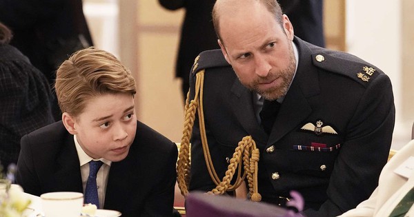 Hoàng tử George lần đầu tham dự tiệc trà Hoàng gia: Cột mốc quan trọng trên hành trình trở thành vị vua tương lai avatar1746607574475 17466075748521910218307jpg