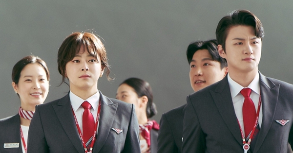 Phim hài Hàn Quốc nên xem lại nhất lúc này: Nam chính vượt mặt Hyun Bin, vai diễn đỉnh đến mức khó tin là thật avatar1746615750308 17466157507821186969033 13 0 432 800 crop 1746615821304122488830jpg