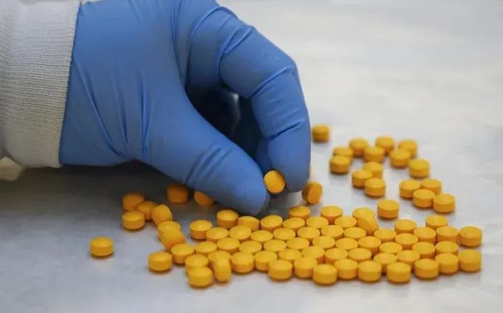 Australia cảnh báo ma túy cực mạnh có trong thuốc giảm đau giả- Ảnh 1.