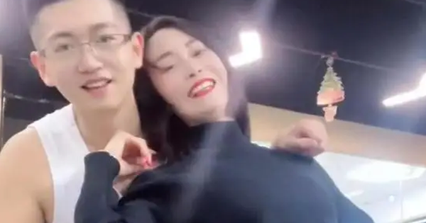 Chàng trai 24 tuổi quyết lấy vợ 41 tuổi, bố mẹ biết "khóc như mưa" avatar1746857725360 1746857725857179659495 0 0 315 504 crop 17468577412921433783594png