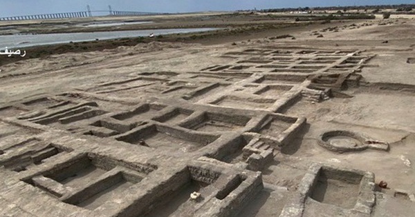 Đi theo con đường ẩn giữa sa mạc, lạc vào pháo đài 2.000 năm avatar1747023048806 1747023049316513492253 0 22 315 526 crop 17470230721311937996127jpg