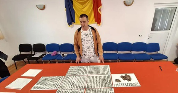 Người đàn ông tìm thấy kho báu vô giá khi đi dạo trên cánh đồng avatar1747024374445 1747024375191287858611 0 16 315 520 crop 17470243911781919359454jpg