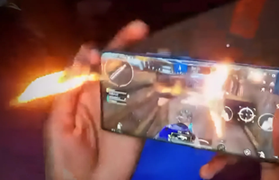 Chơi game đến "cháy" cả điện thoại, game thủ khiến người xem hoảng sợ vì độ liều lĩnh avatar1747128647723 17471286489112106205390png