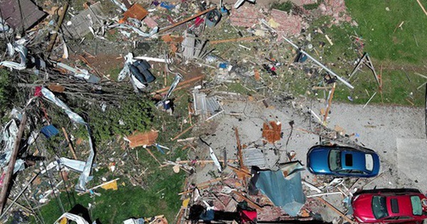 Mưa bão, lốc xoáy xé toạc nhà cửa ở nhiều bang nước Mỹ avatar1747537838063 1747537838327209900836 0 60 315 564 crop 1747537853263455000589jpg