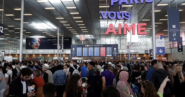 Một trong những sân bay "nóng" nhất châu Âu rơi vào hỗn loạn, hơn 100 chuyến bay bị huỷ do tháp kiểm soát “sập nguồn” avatar1747625087943 17476250883441153986577 0 49 714 1191 crop 1747625104270206183474png