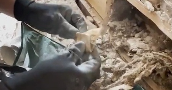 Kinh hãi phát hiện xương, răng người trong tường khi sửa nhà avatar1747657788075 17476577887501831183567 0 35 315 539 crop 17476578120532067135976jpg