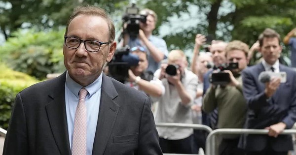 Phản ứng của công chúng về việc ngôi sao từng dính bê bối tấn công tình dục được vinh danh tại Cannes avatar1747787289607 1747787289821397225145 43 0 608 1080 crop 17477873731811657134083jpg