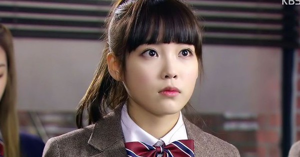 10 nữ thần thanh xuân đẹp nhất Hàn Quốc: Park Shin Hye bét bảng, hạng 1 xứng danh “hệ tư tưởng nhan sắc” avatar1747879813068 1747879814357453544707 0 0 385 735 crop 1747880045848522752135jpg