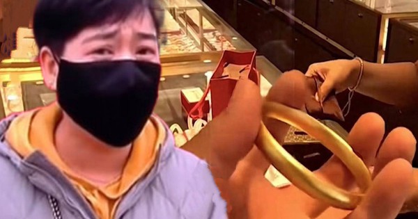 Người phụ nữ chi 61 triệu đồng mua vòng vàng, 2 năm sau đem bán thì phát hiện hàng giả, cửa hàng thách thức: "Chị thích kiện thì cứ kiện" avatar1747990834603 1747990834840870679613jpg