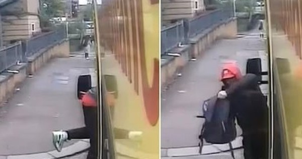 Khoảnh khắc tên trộm táo tợn đập kính xe cấp cứu lấy đồ của nhân viên y tế avatar1748074085541 17480740859392086621301 0 68 274 506 crop 1748074113052903316677jpg