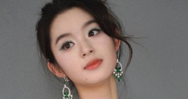 Toàn cảnh vụ nữ diễn viên bị điều tra cả dòng họ vì đôi bông tai avatar1748096602817 17480966032511806114688 0 0 314 600 crop 1748096755346356730973jpg