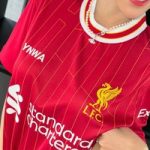 Fan nữ MU thực hiện lời tuyên bố táo bạo avatar1748244473115 17482444737351602900826jpg