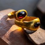 Phát hiện "kho báu" quý giá dưới móng của tòa nhà avatar1748253047885 17482530482301689597315 0 39 315 543 crop 174825305898390751658jpg