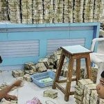 Thu giữ 32 kg vàng cùng hàng xấp tiền mặt tổng trị giá gần 220 tỷ đồng trong căn phòng bí mật của chủ một tập đoàn sản xuất thép, mất hơn 12 tiếng kiểm kê avatar1748404533171 1748404533752176210324jpg