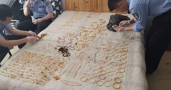 Tịch thu số vàng trị giá 5,7 tỷ đồng giấu trong tường của 1 tòa chung cư avatar1748419818992 1748419819172551036460jpg