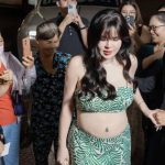 Hành động gây tranh cãi của hoa hậu Phương Lê - vợ NSƯT Vũ Luân chỗ đông người avatar1748851275418 1748851275798950241442 74 0 702 1200 crop 17488514281811383694802jpg