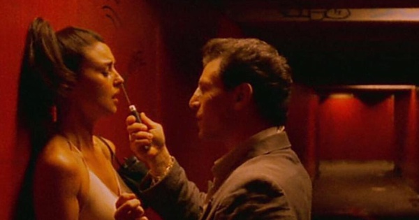 Phim 18+ ám ảnh nhất lịch sử: Cảnh nóng kinh hoàng dài tận 9 phút, khán giả ớn lạnh tháo chạy khỏi rạp avatar1749029646914 17490296472451713798973jpg