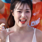 "Tỏa sáng" trên đường chạy, gái xinh đáp trả khi bị nói "làm màu" avatar1749099019075 1749099019438670185074png