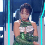 Phản ứng của Tô Hữu Bằng khi Phương Mỹ Chi múa võ avatar1749260342352 17492603429721877450690 40 0 302 500 crop 1749260949369524617503gifpng