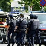 Xả súng đẫm máu tại trường học khiến ít nhất 11 người tử vong, nghi phạm được cho là học sinh và đã tự sát avatar1749550903437 17495509036762113070900jpg