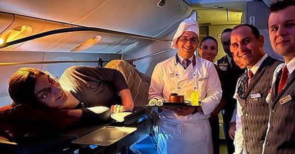 Người phụ nữ cao nhất thế giới phải mua 6 vé mỗi lần đi máy bay avatar1749690214306 1749690214586512612899 0 0 315 504 crop 17496902447101097542709jpg